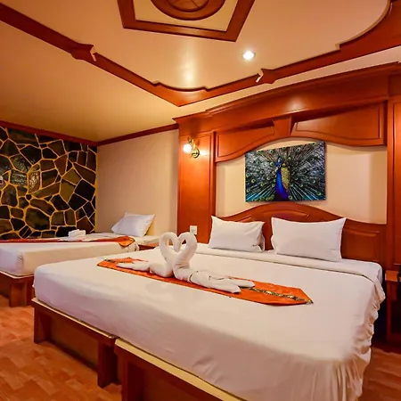 Complex Hotel